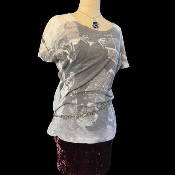 SOLD Beatles Official Photo Graphic Print Women's Top Sz XL - Picture 8 of 10